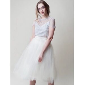 ALEXANDRA GRECCO • ANTHROPOLOGIE Cream Tulle Skirt Size 2